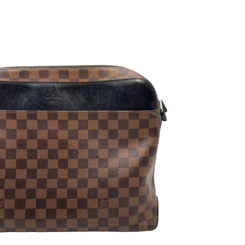 LV Jake MM Messenger (35cm)