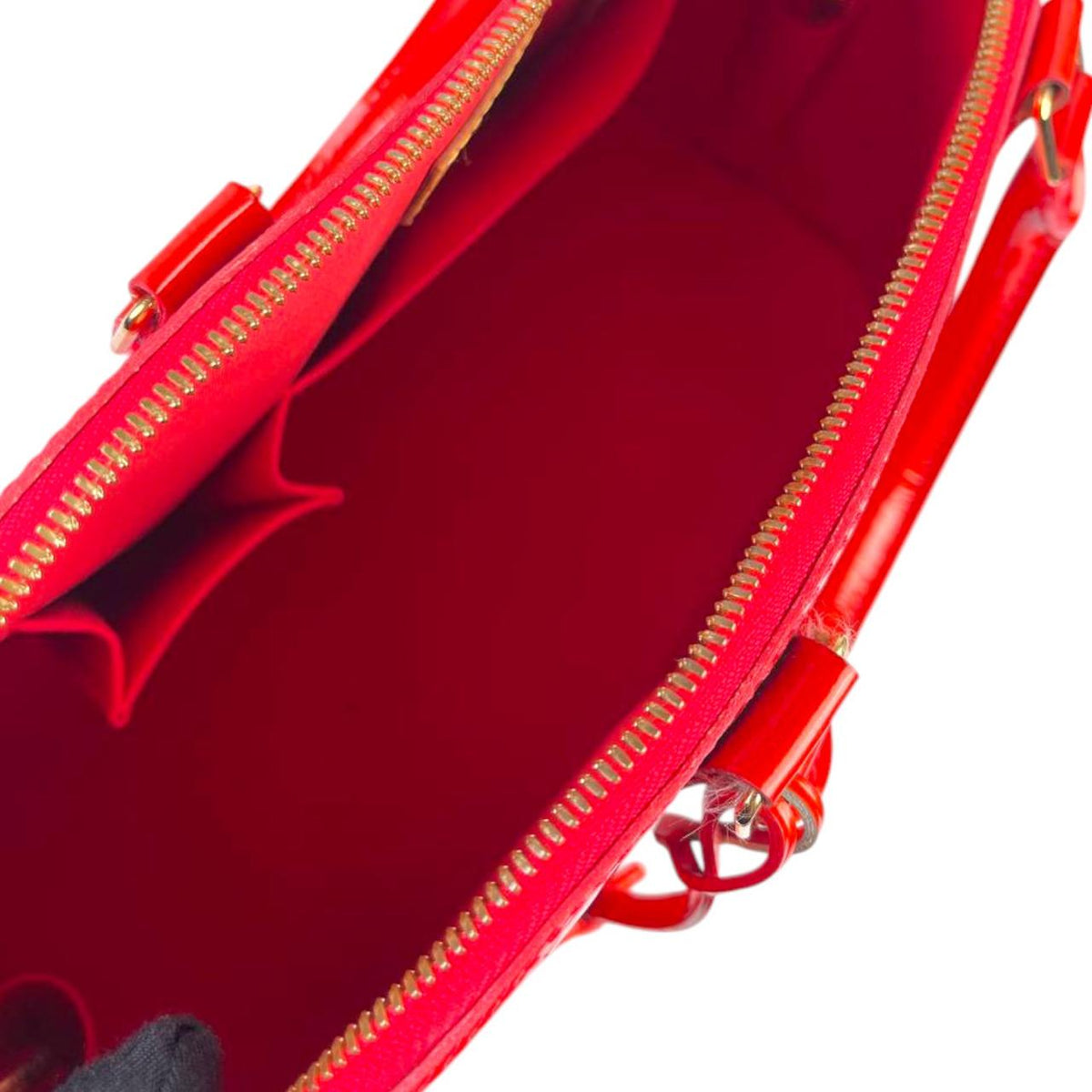 Louis Vuitton Alma Vernis MM