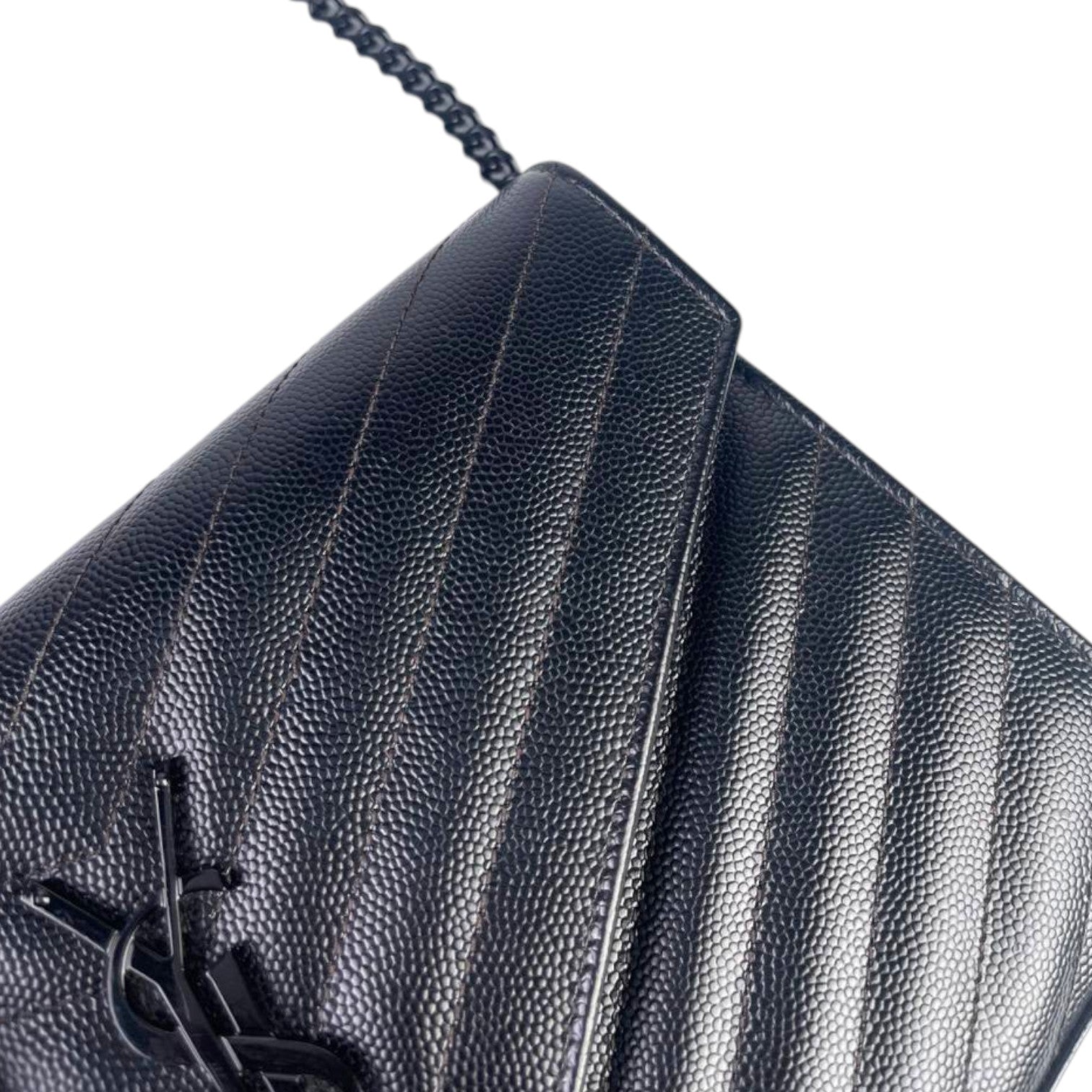 YSL Woc Medium So Black