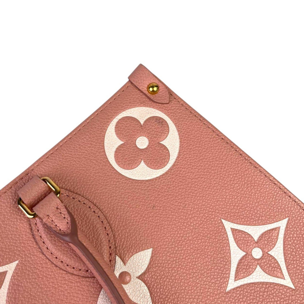 Louis Vuitton OnTheGo MM