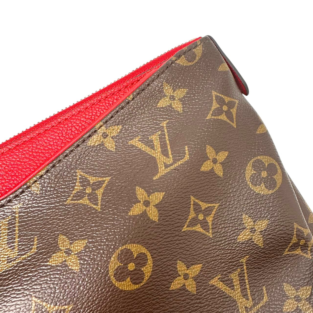 LV Pallas Pouch