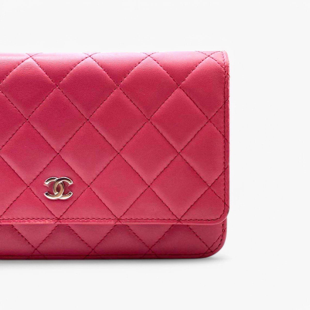 Chanel Wallet On Chain