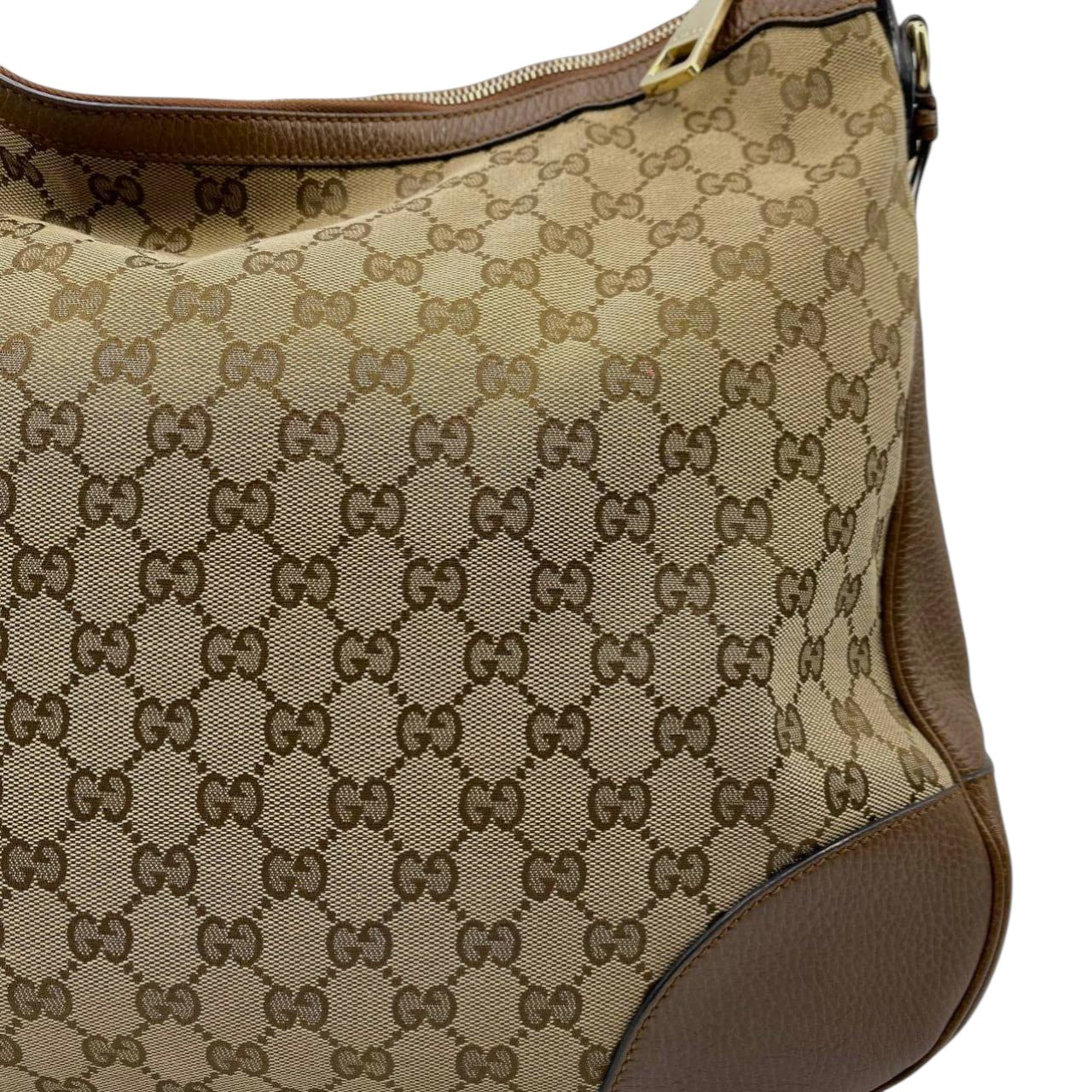 Gucci GG Canvas Bree Hobo