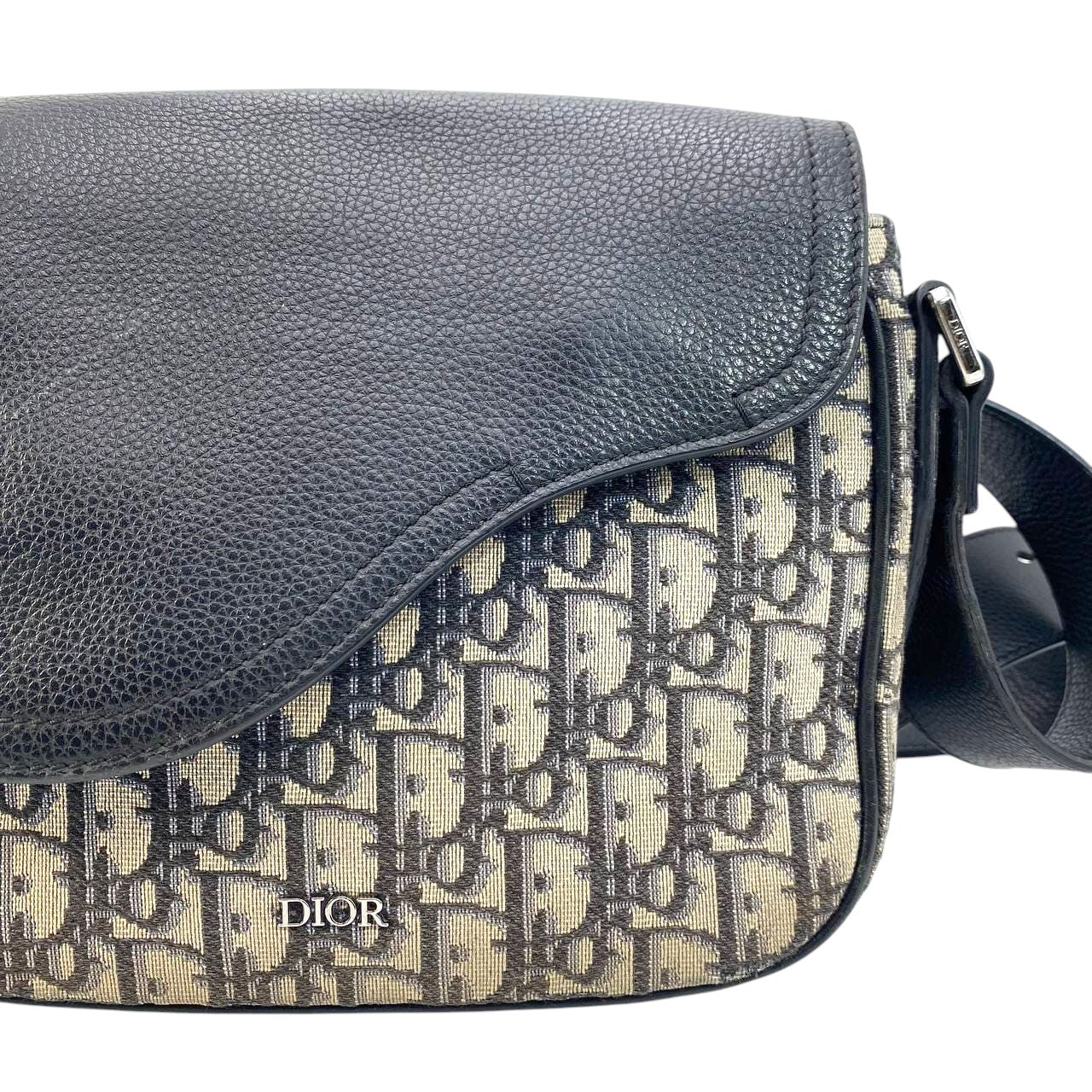 Dior Saddle Pouch