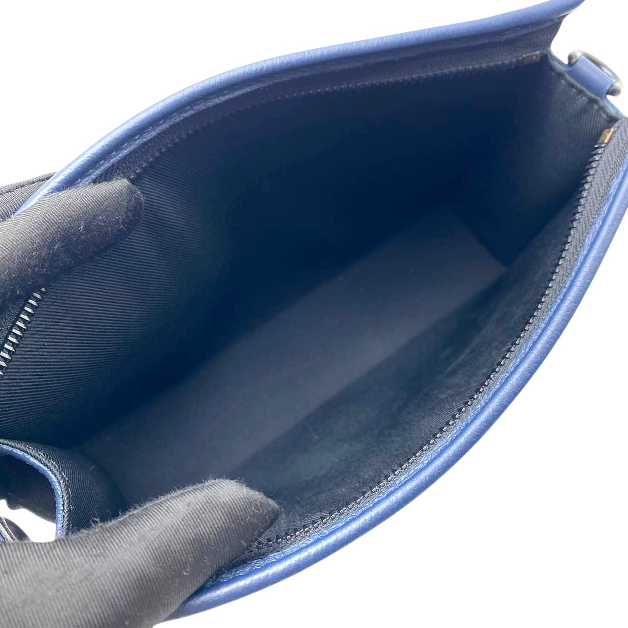 LV Gaston Wearable (22cm)