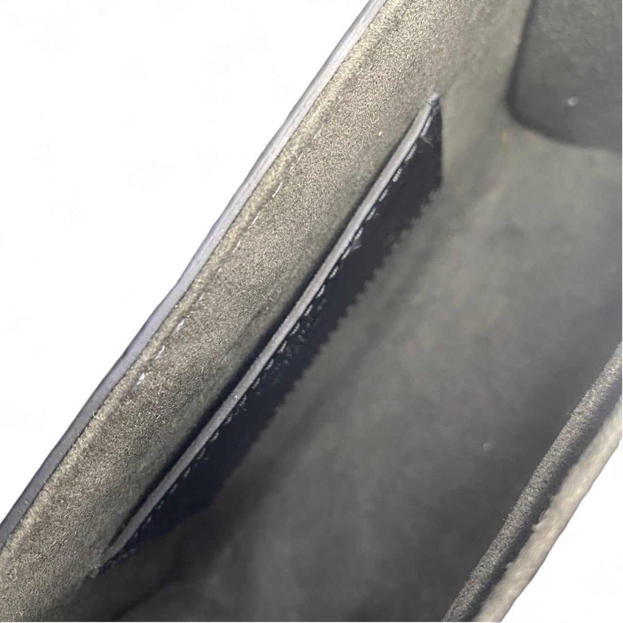 LV Twist Tuffed