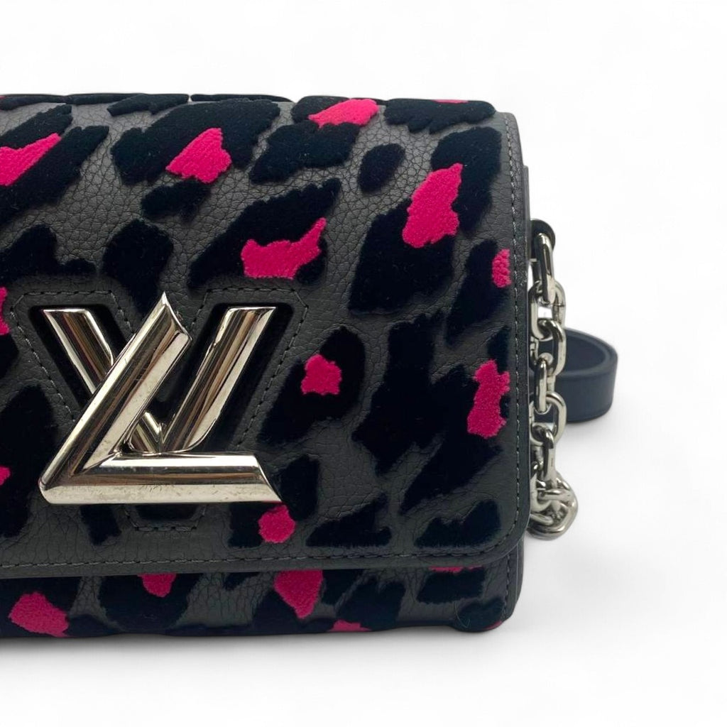 LV Twist Tuffed