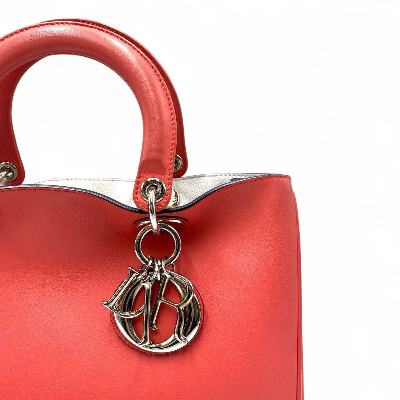 Dior Diorissimo Small in Pink grained leather
