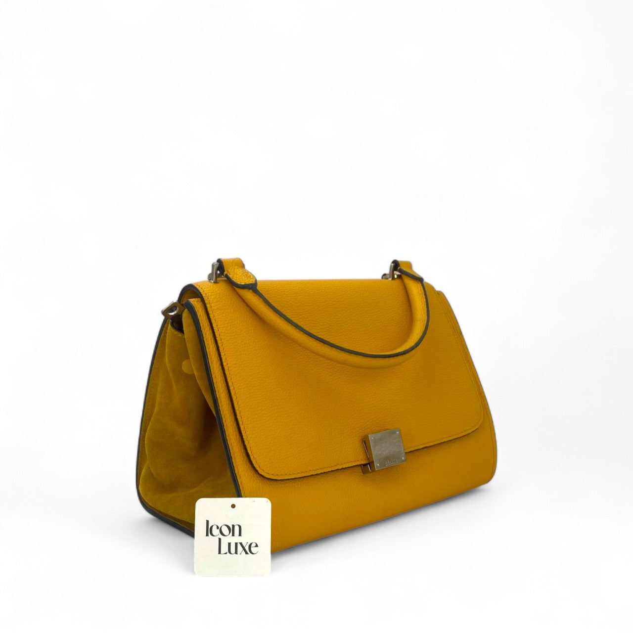 Celine Trapeze