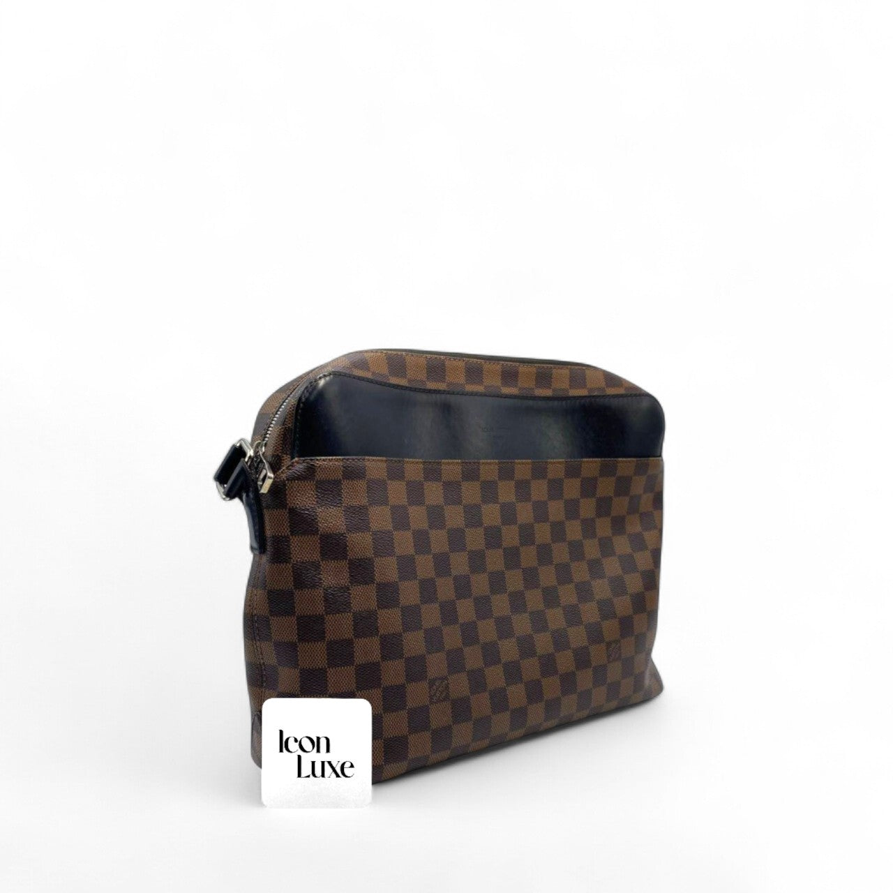 LV Jake MM Messenger