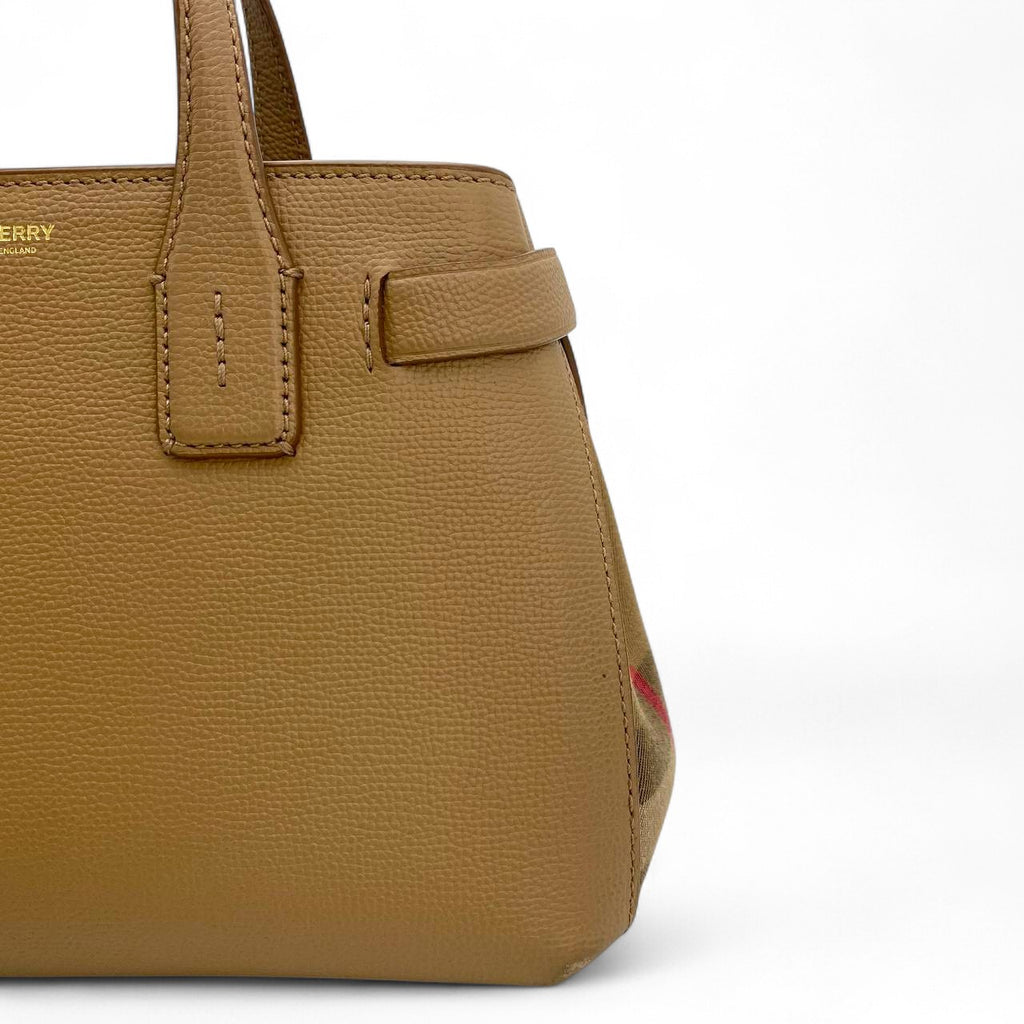 Burberry Banner