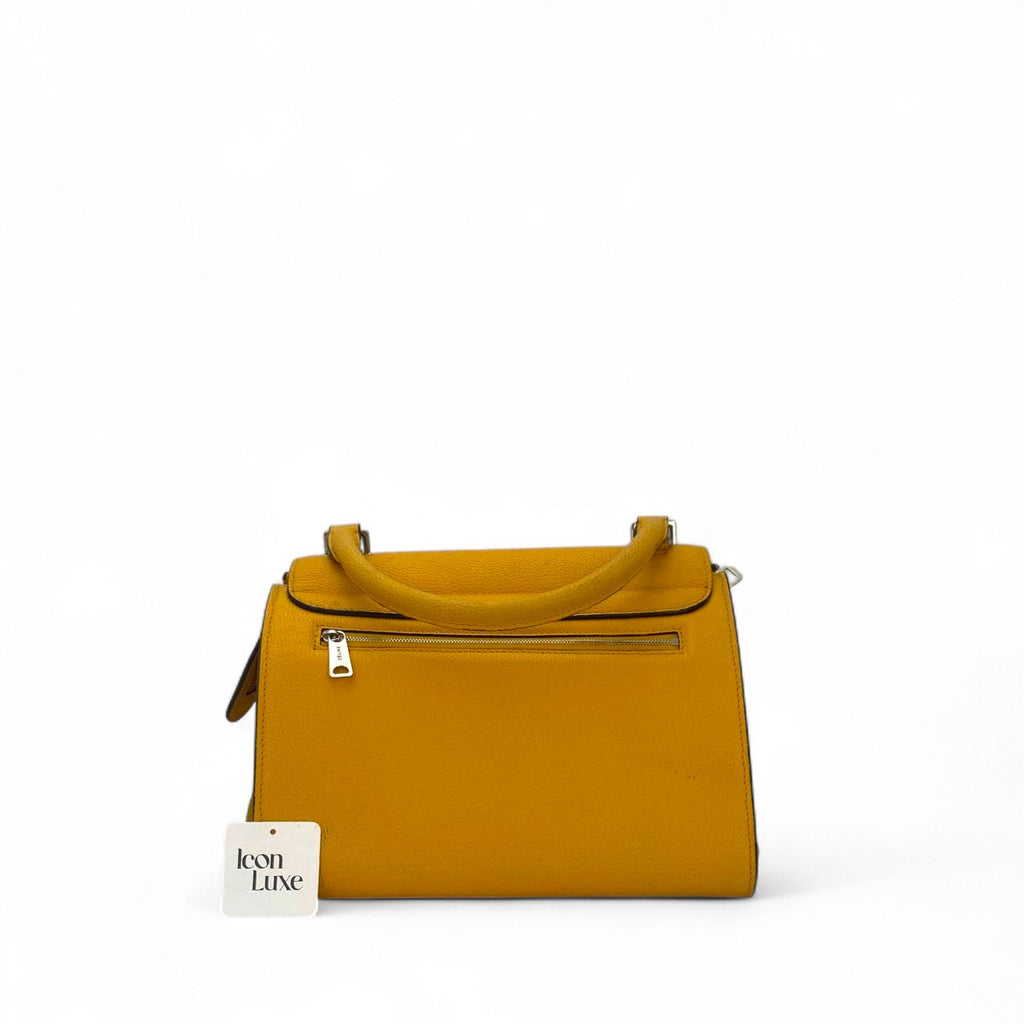 Celine Trapeze