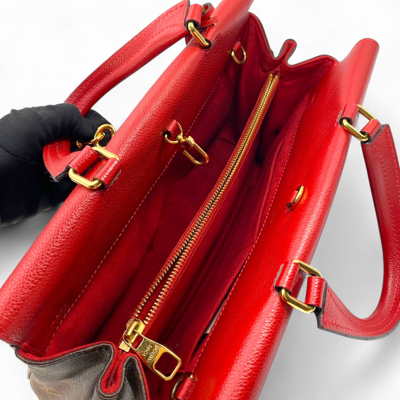 LV Venus