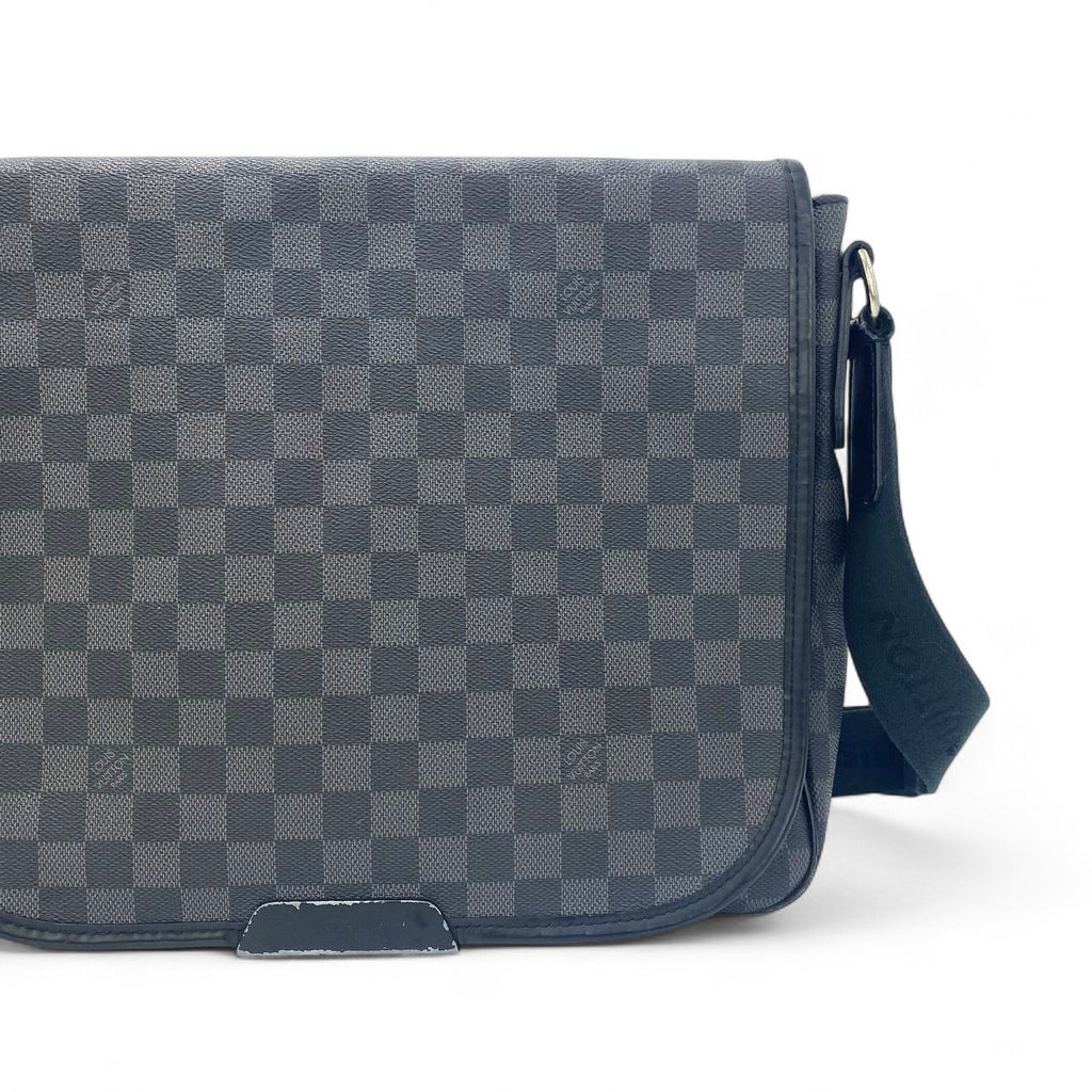 LV Messenger