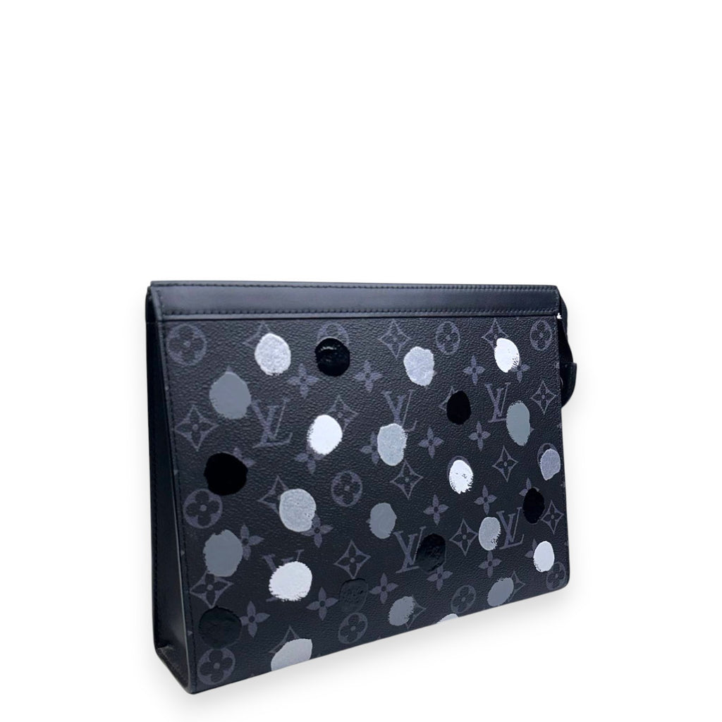 LV Clutch Yayoi P5479