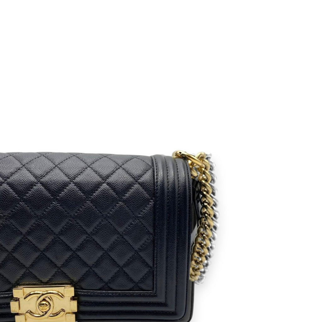 Chanel Le Boy Medium