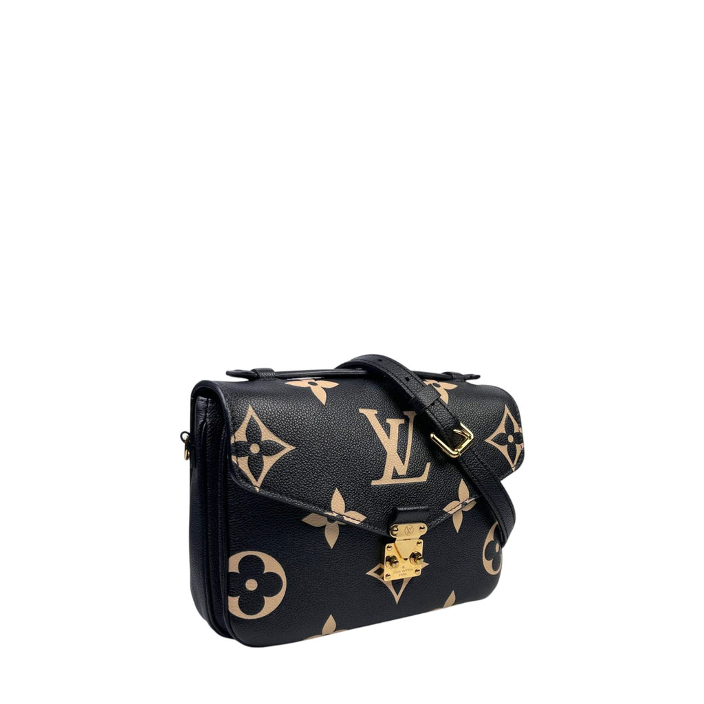 LV Metis Pochette leather black