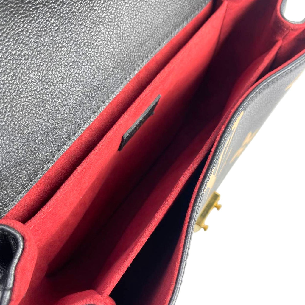 LV Metis Pochette leather black