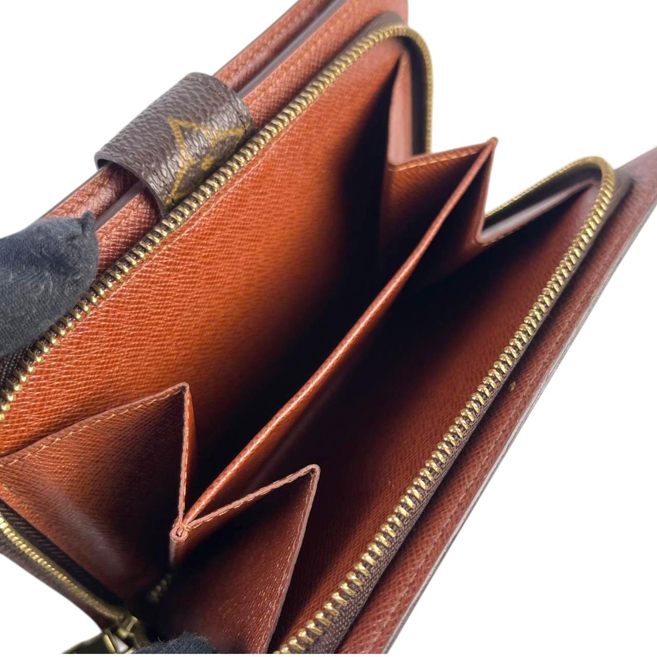 LV Wallet