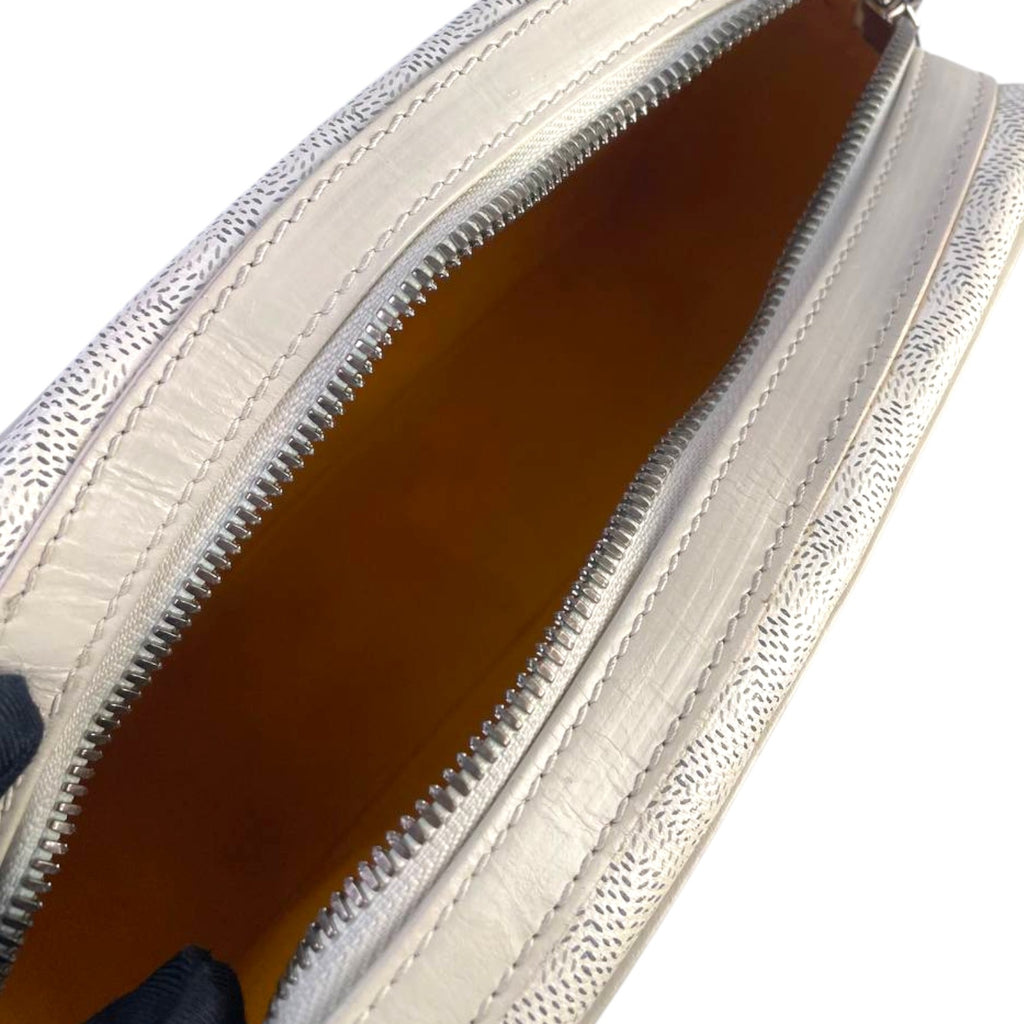 Goyard Capvert
