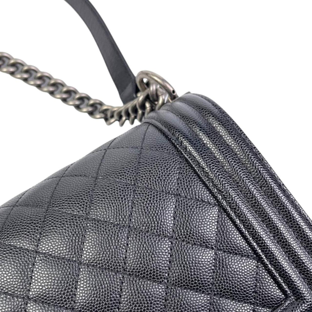 Chanel Le Boy Medium SHW Caviar