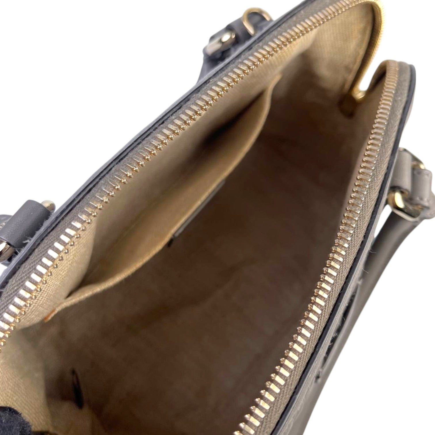 Gucci Micro Guccissima Leather Mini Dome