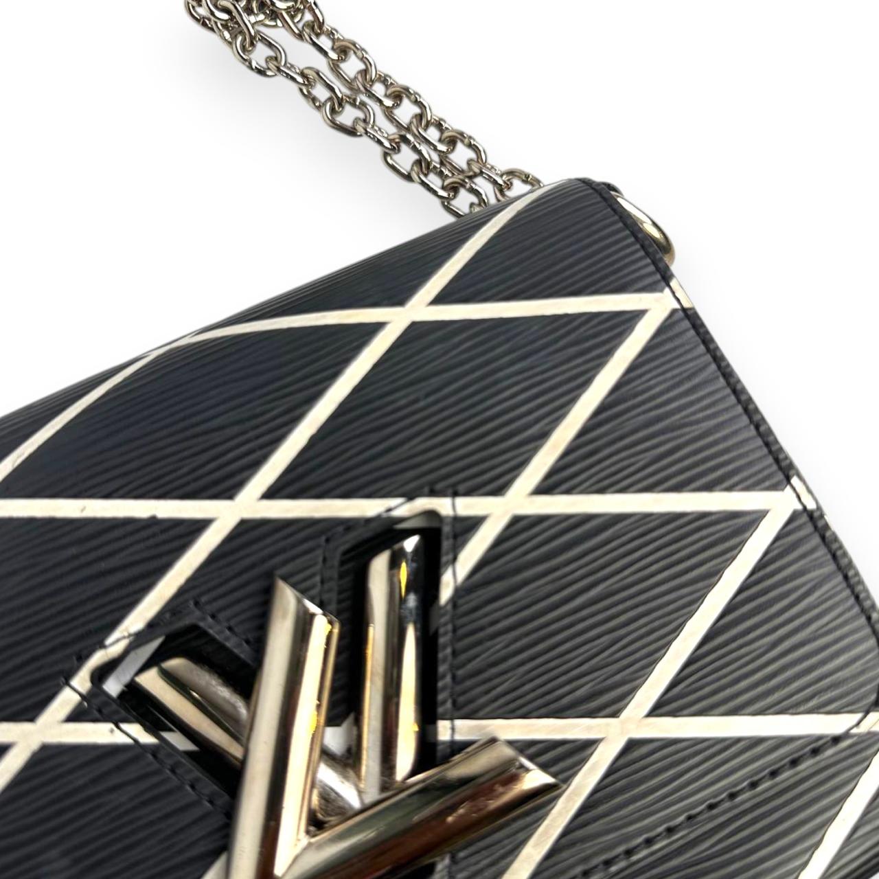 LV Twist