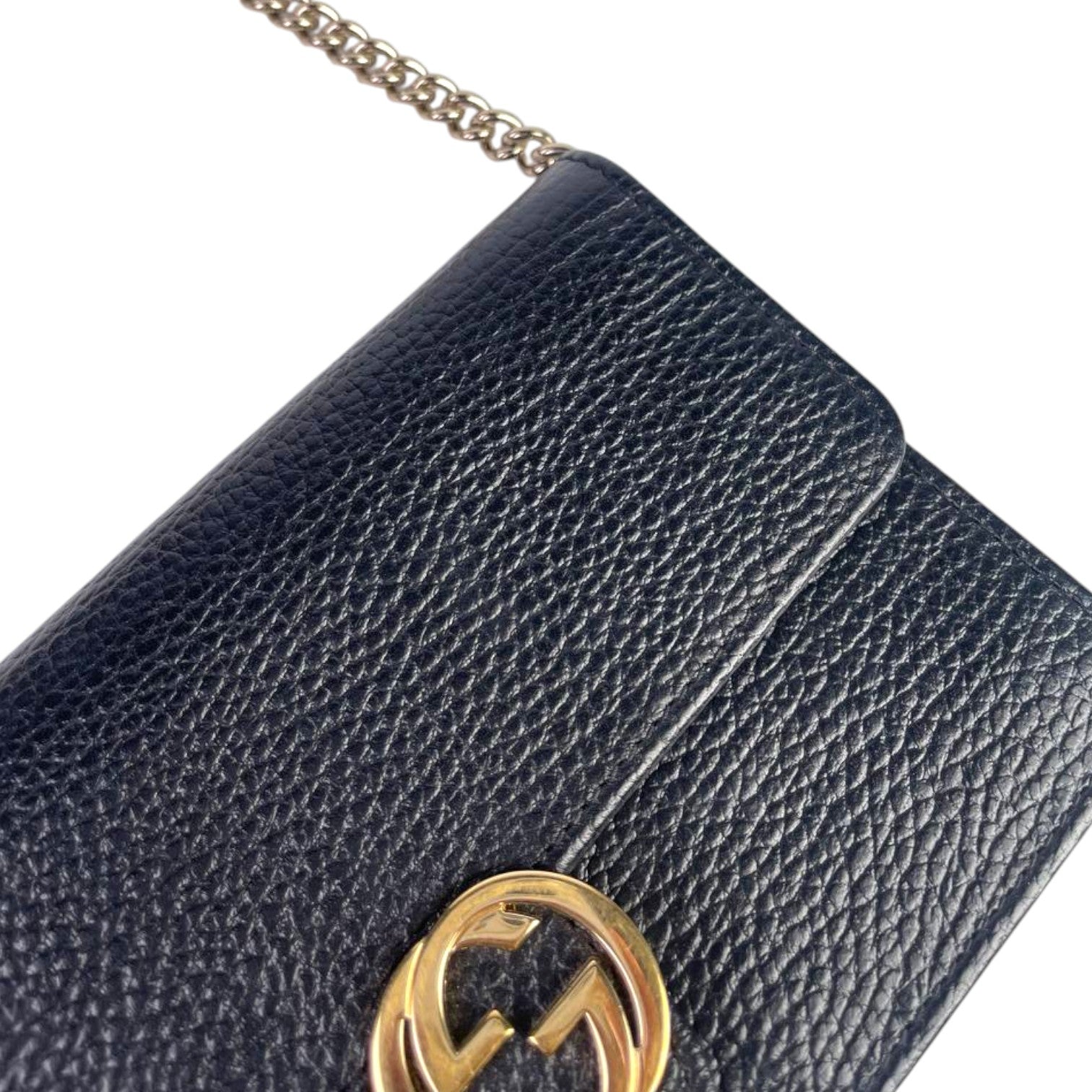 Gucci Interlocking G Leather Chain Wallet