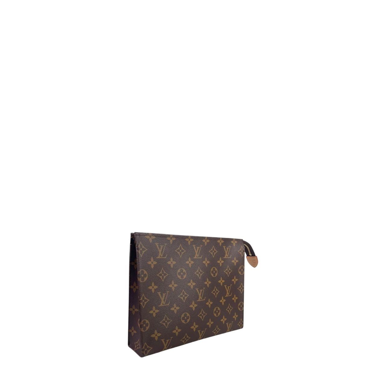 LV Pochette Voyage
