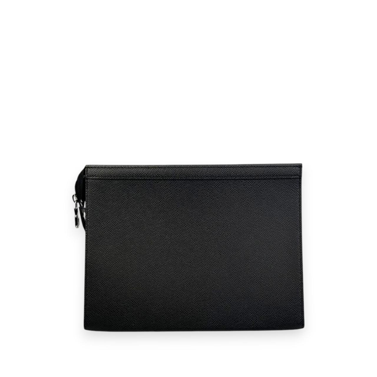 LV Pochette Voyage Men