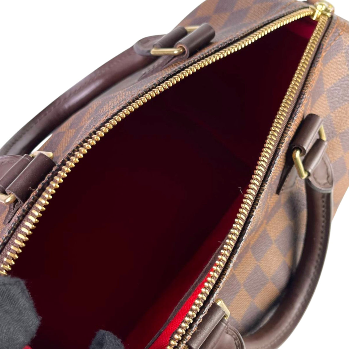 Louis Vuitton Damier Speedy