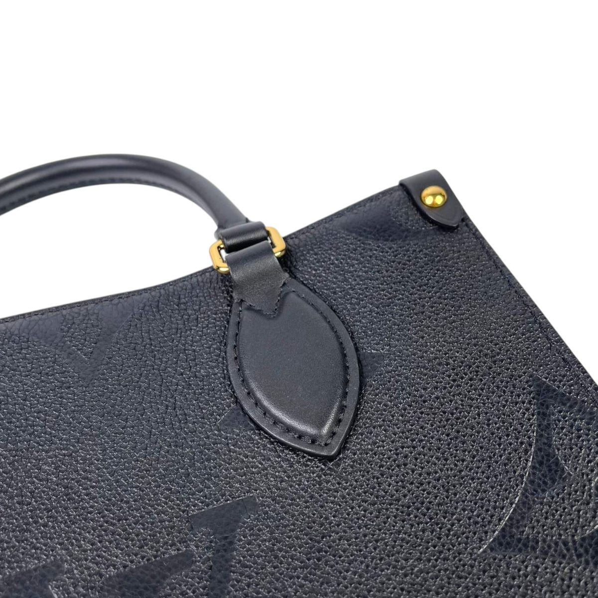 Louis Vuitton OnTheGo PM