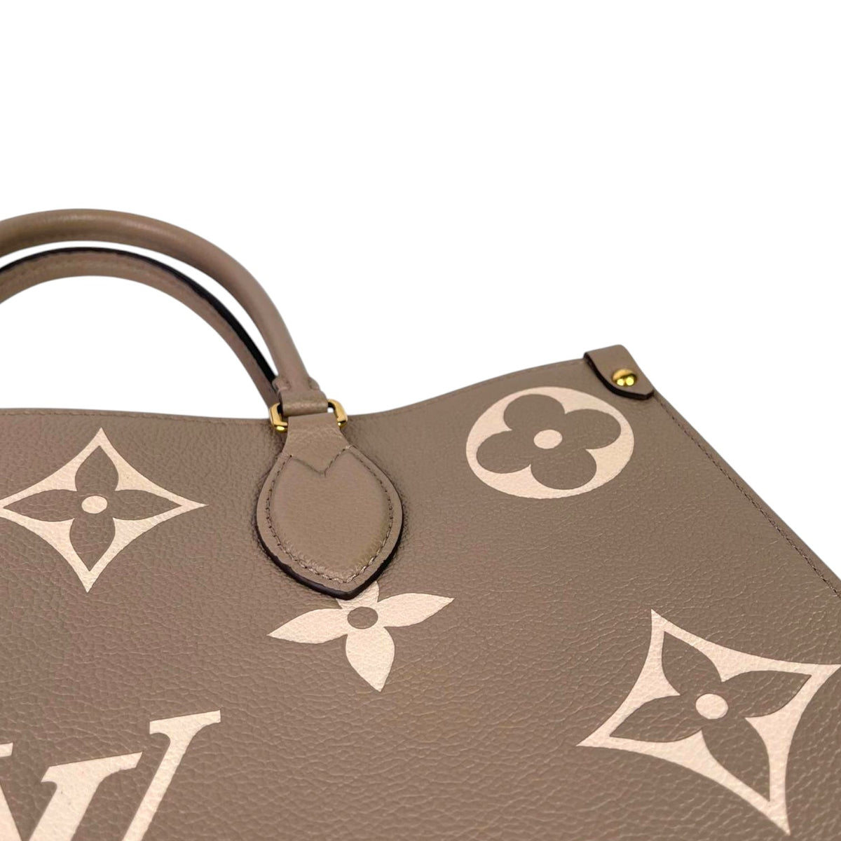 Louis Vuitton OnTheGo MM