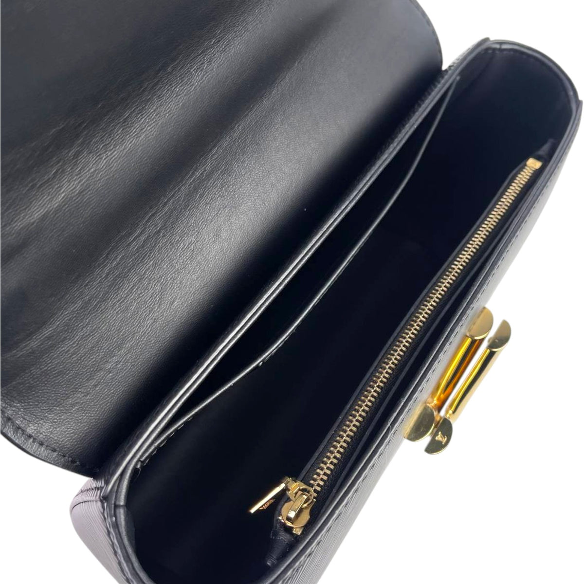 Louis Vuitton Twist MM