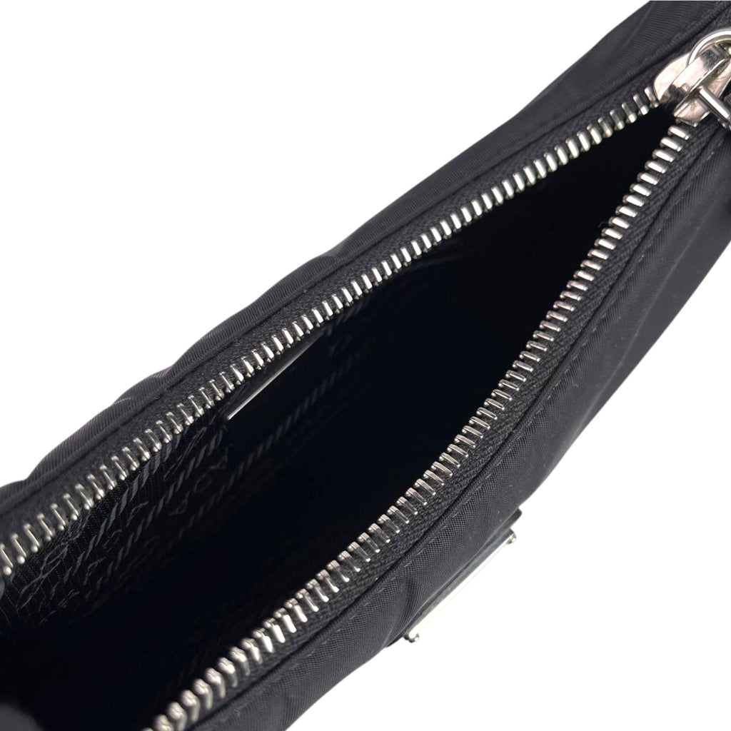 Prada Re-Edition 2005 Re-Nylon