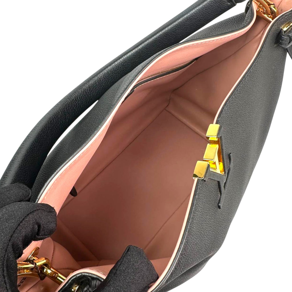 LV Capucines Souple