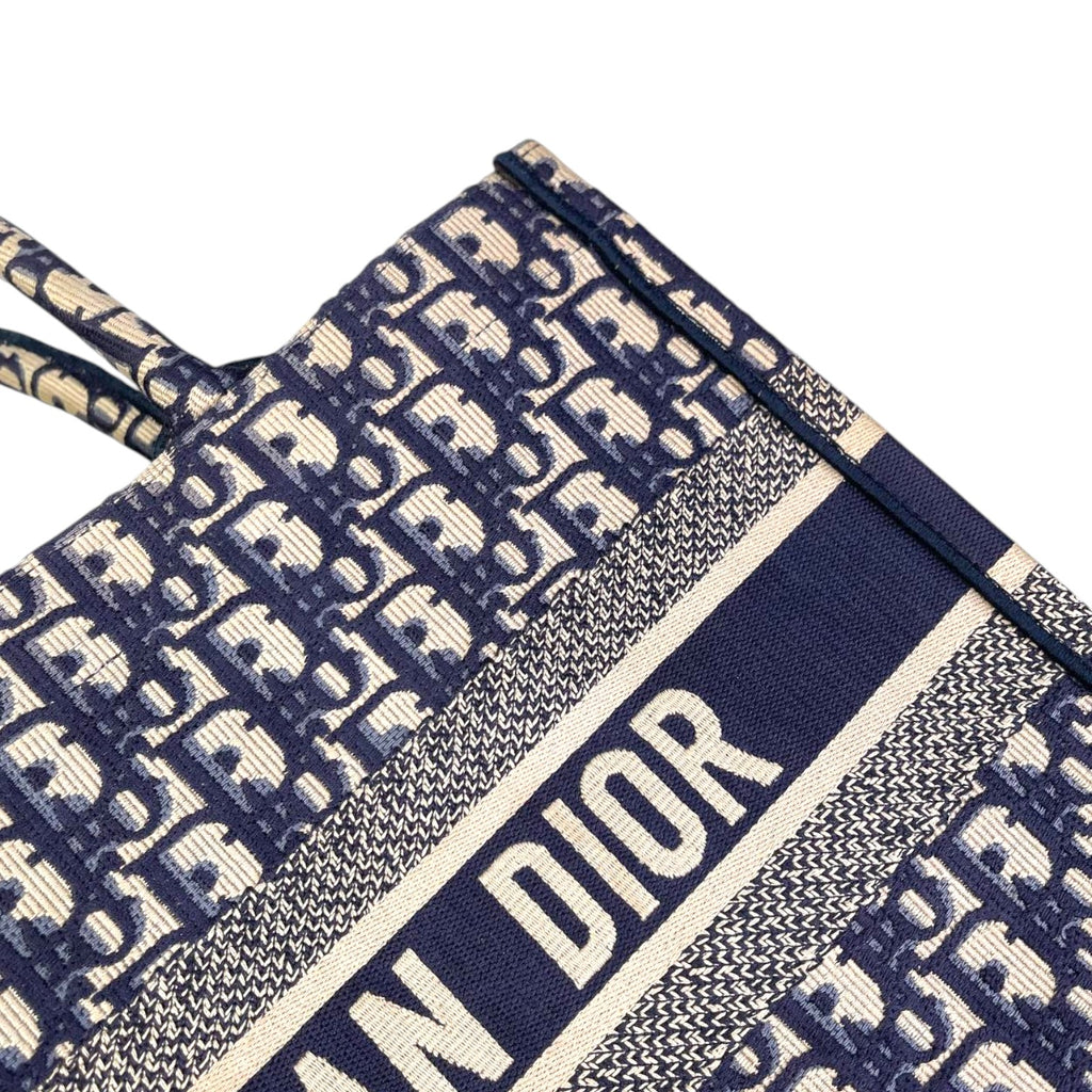 Dior Booktote