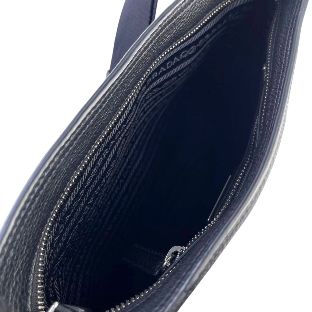 Prada Vitello Messenger
