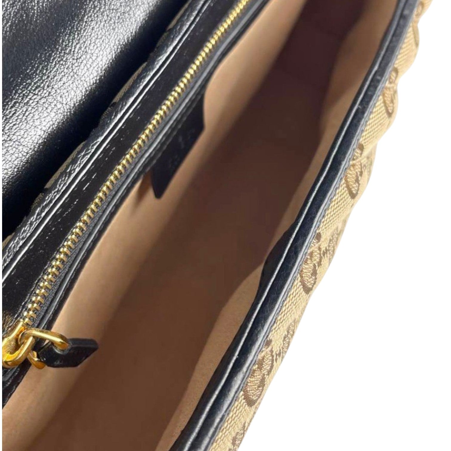 Small Gucci Marmont