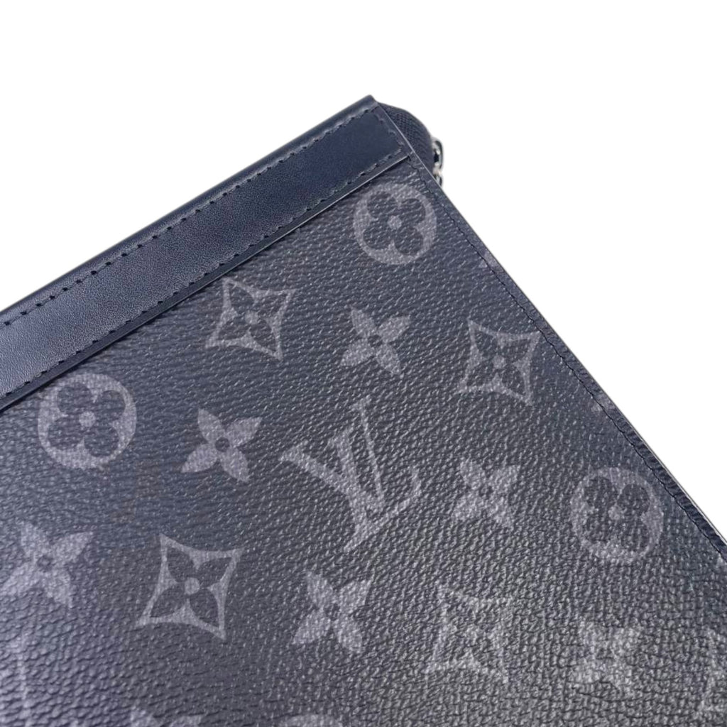 LV Pochette Voyage MM