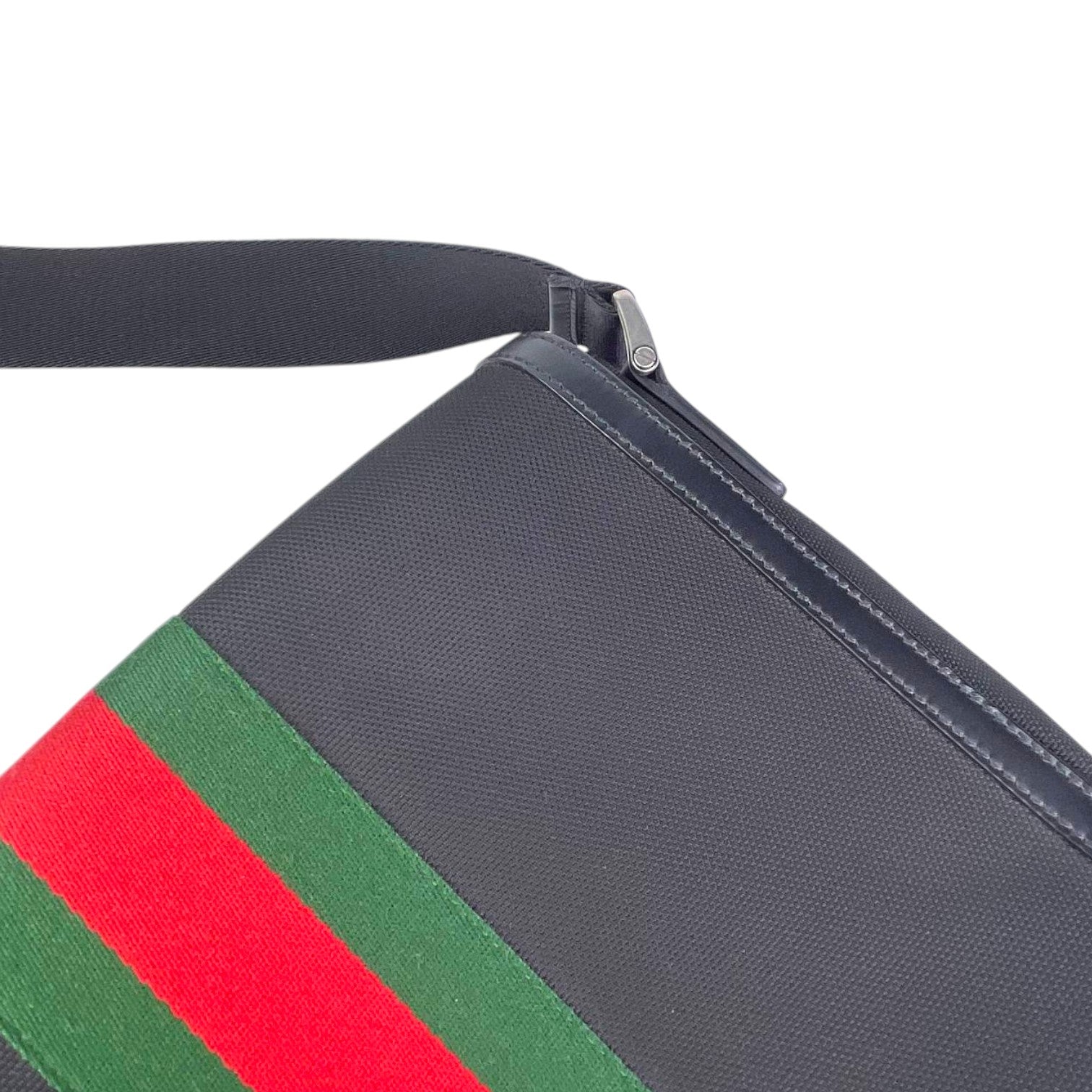 Gucci Messenger