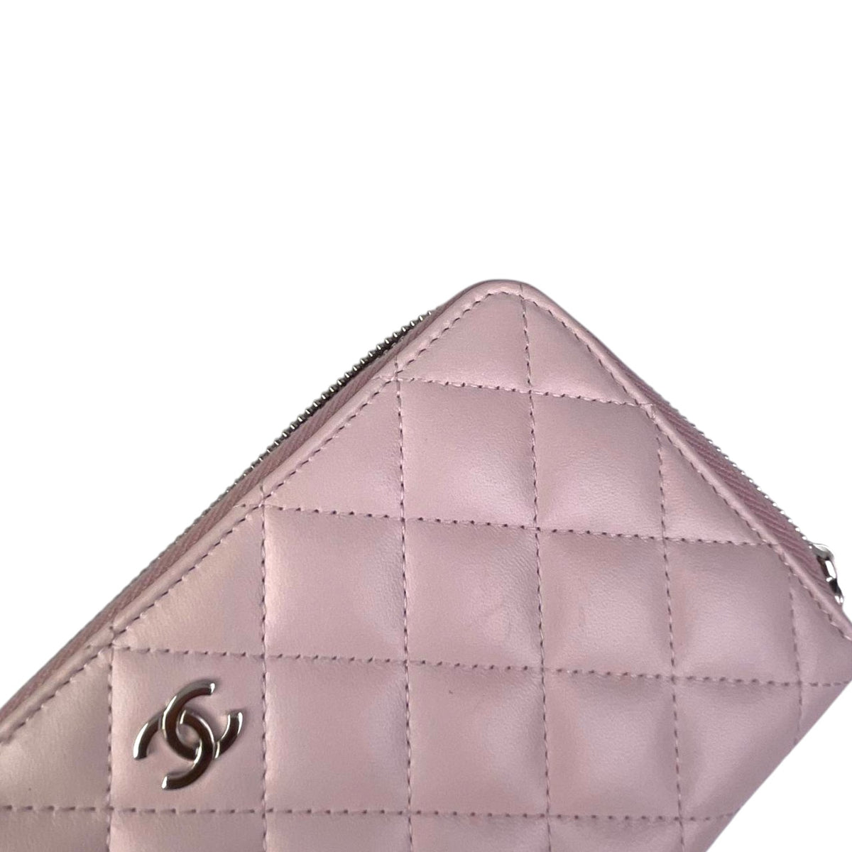 Chanel Classic Zippy Wallet