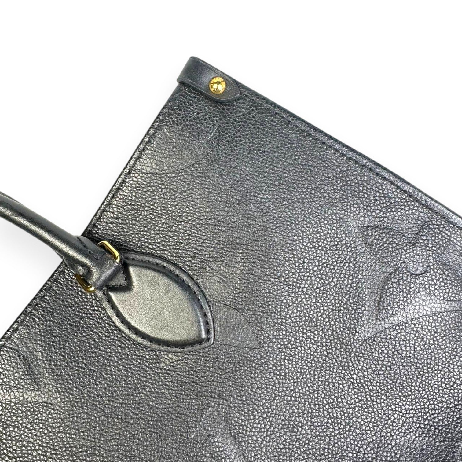 LV On The Go MM Empreinte Black