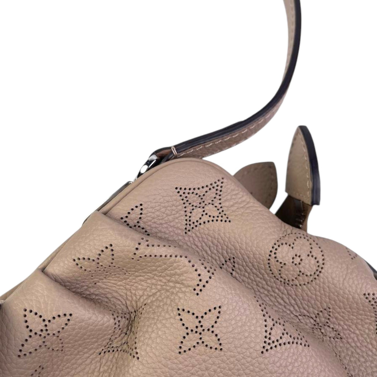 Louis Vuitton Mahina Scala Mini Pouch