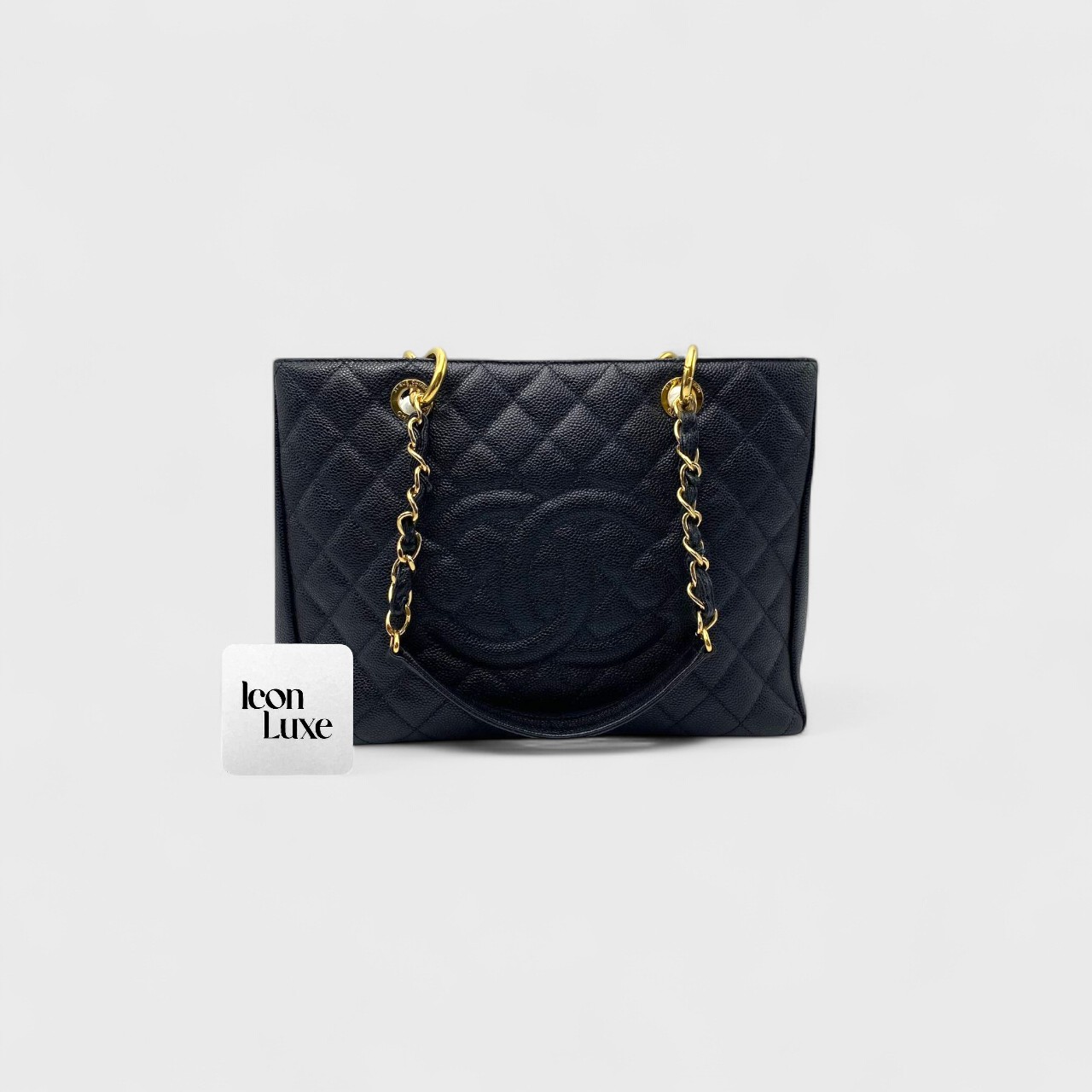 Chanel GST (34cm)
